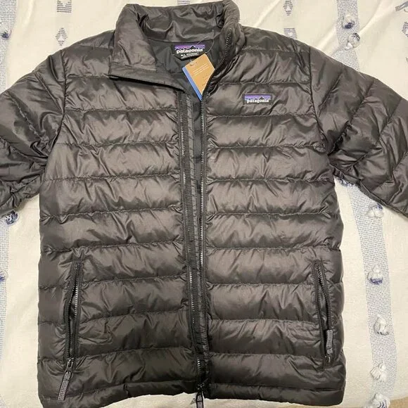 Patagonia Boys' Down Sweater Jacket (NWT) - Picture 2 of 4
